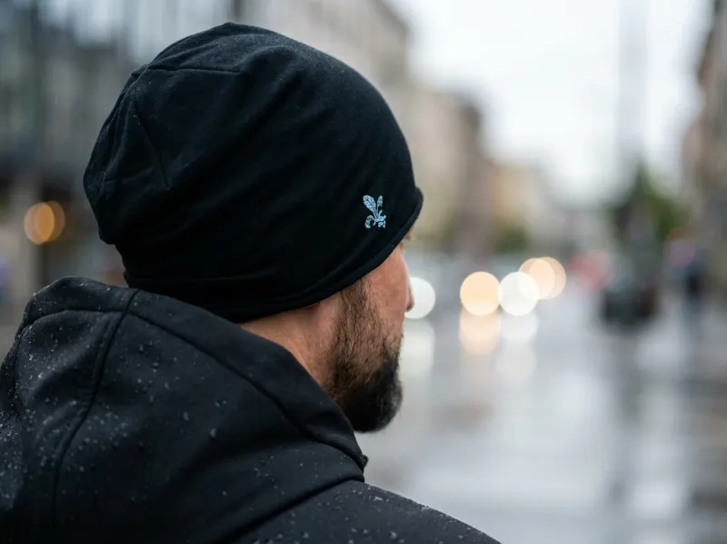 Caps